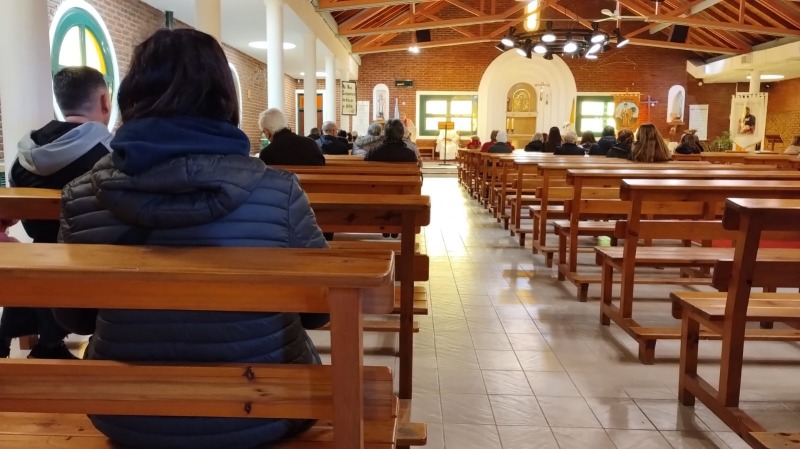 San Cayetano est cargado de pedidos y agradecimientos